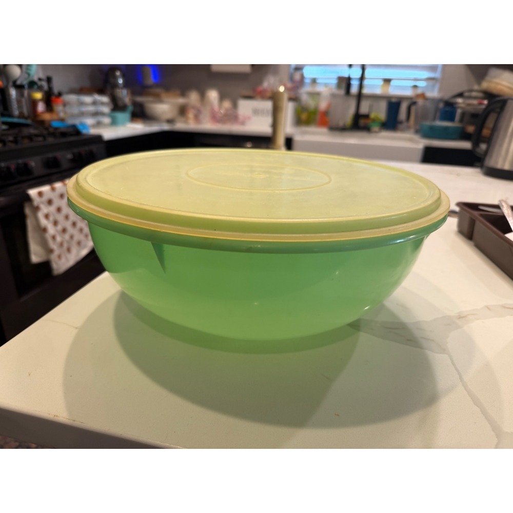 Vintage Tupperware Millionaire Line 26 Cup Fix-N-Mix Bowl Jadeite Green 274